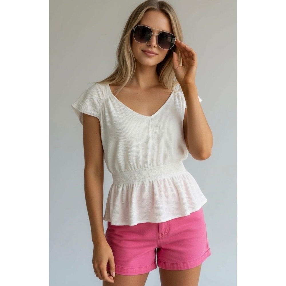 Old Navy White Smocked Peplum V-Neck Flutter Sleeve Top Size Large Cottagecore